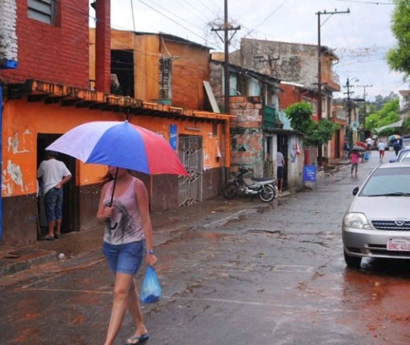 Martes fresco y con posibles lluvias