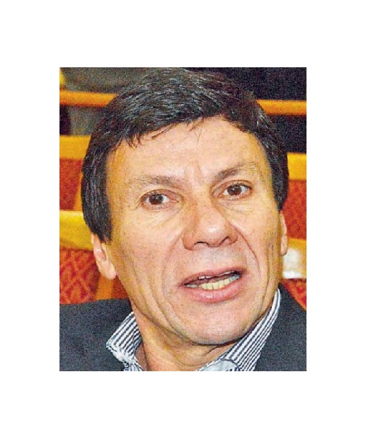 Diputado que votó a favor de Notas Reversales admite desconocer si Paraguay debe pagar deuda