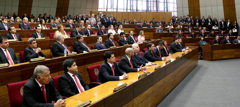 Diputados aprobaron comisión especial para elaborar pérdida de investidura