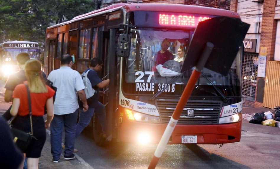 Gobierno confirma aumento de precios de pasajes del transporte público