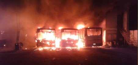 Incendio en la parada de la Línea 28 de Luque