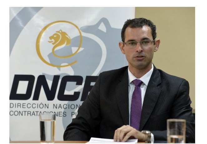 DNCP no puede detectar irregularidades como vínculos con influencias políticas o de parentesco de oferentes