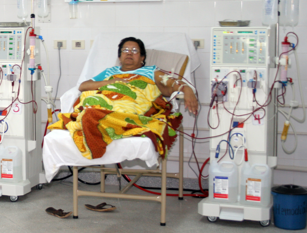 Cerca de 150 pacientes renales quedarían sin posibilidad de hemodiálisis por falta de pago del Ministerio de Salud