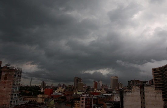 Pronostican jueves con lluvias y tormentas eléctricas