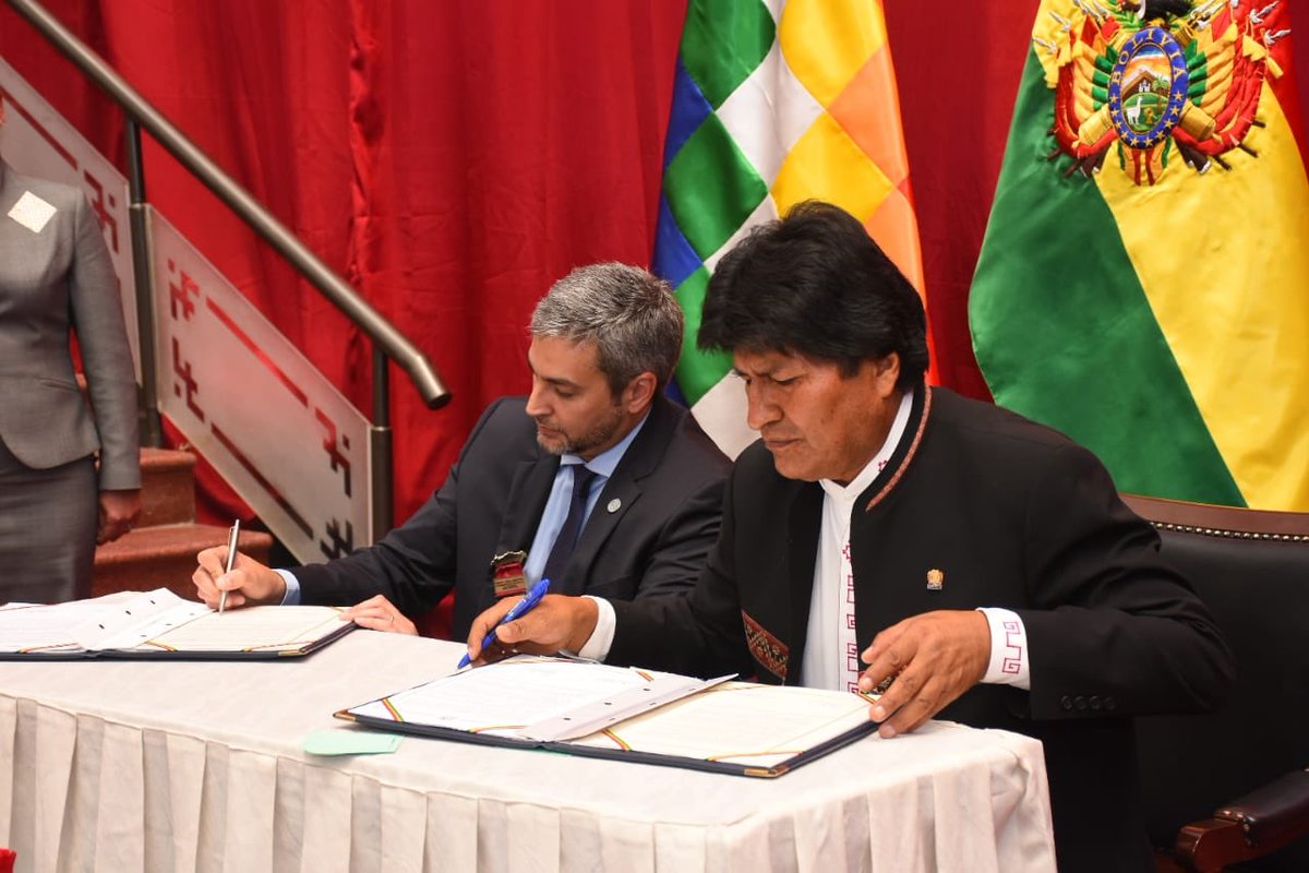 Paraguay y Bolivia firman acuerdo de compra y venta de gas