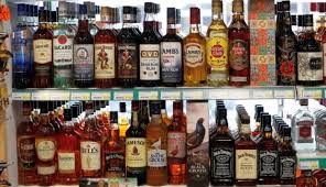 Proponen tasa máxima de impuestos a bebidas alcohólicas 