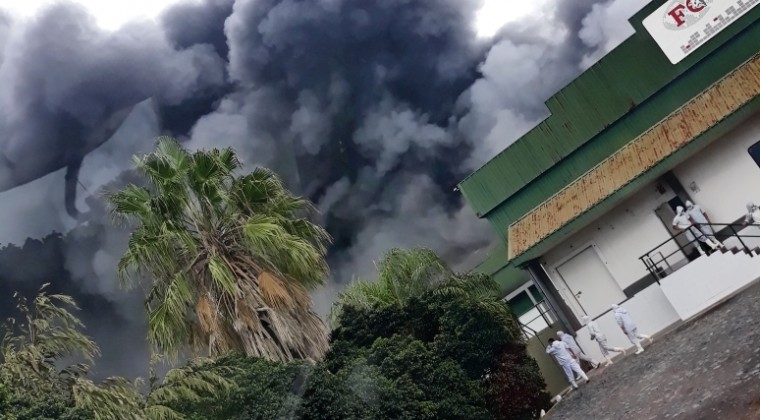 Incendio en Loma Plata afecta a toda la zona