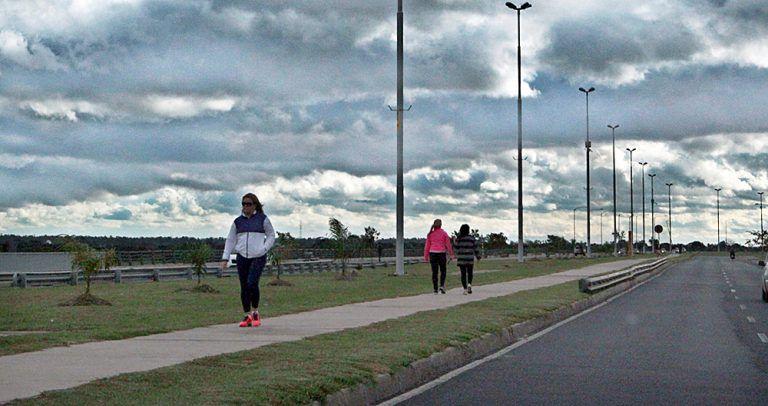 Fin de semana con vientos del sur y lluvias