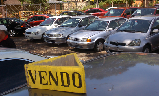 Autos usados podrían pagar impuesto selectivo al consumo 