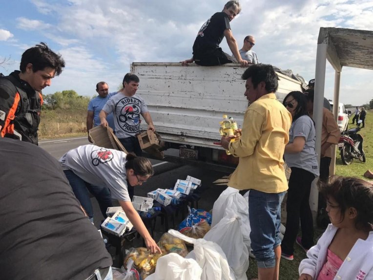 Asistencia alimentaria para familias afectadas por inundaciones en Ñeembucú
