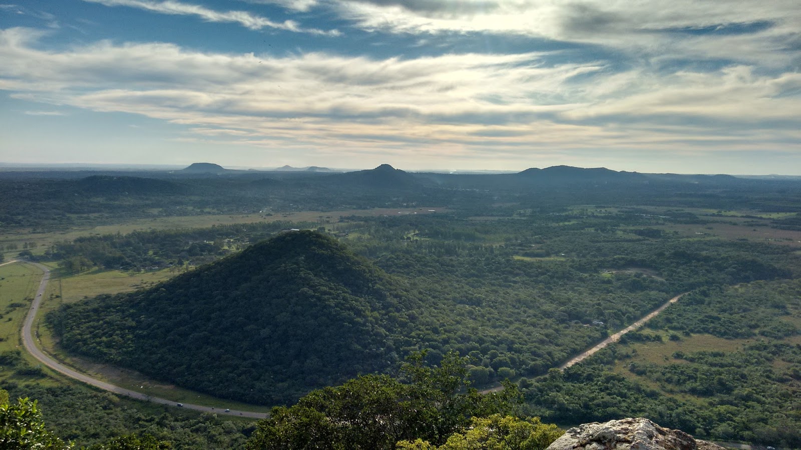 Gobernación de Paraguarí creará un parque ecológico en la ladera del cerro Hu 