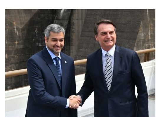 Acuerdo Bolsonaro – Abdo provocaría pérdida de US$ 2.190 millones para Paraguay, sostiene parlasuriano