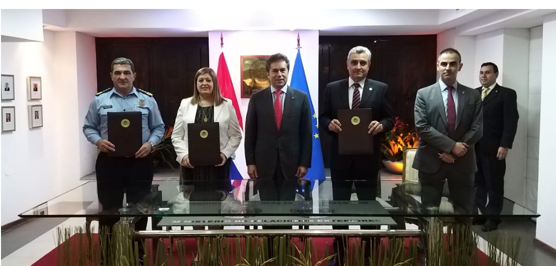 Autoridades implementan Equipo Multidisciplinario Especializado contra la corrupción y lavado de activos en Paraguay
