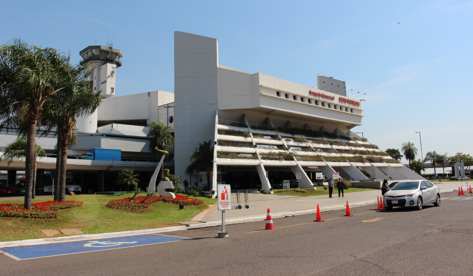 Inicia trabajos de mejoramiento del Sistema de climatización del aeropuerto Silvio Pettirossi.