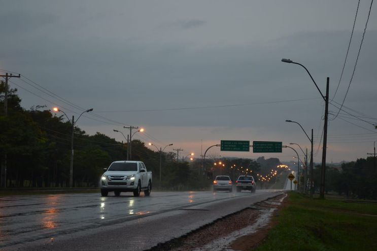 Viernes fresco a cálido y con lluvias dispersas, anuncia Meteorología