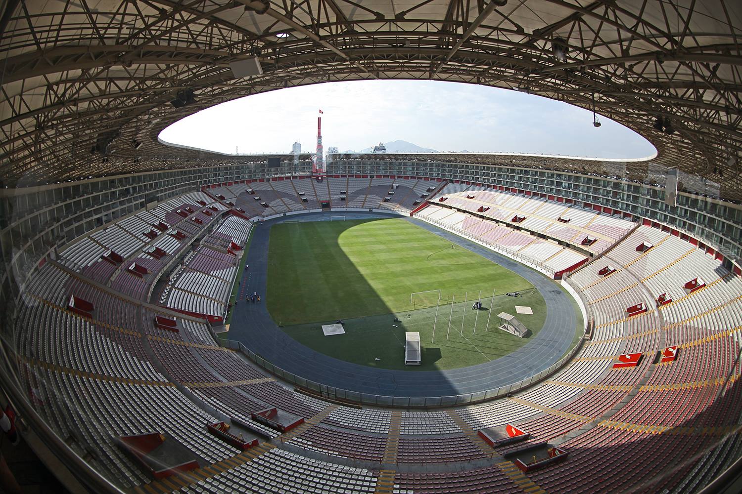 Estadio Nacional De Lima Se Prepara Para Recibir La Final De La
