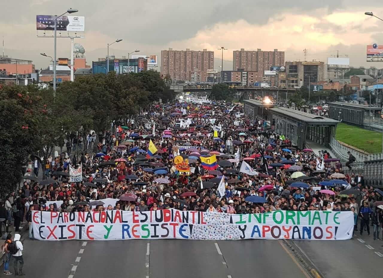 Multitudinarias protestas  en Colombia contra el gobierno de Iván Duque