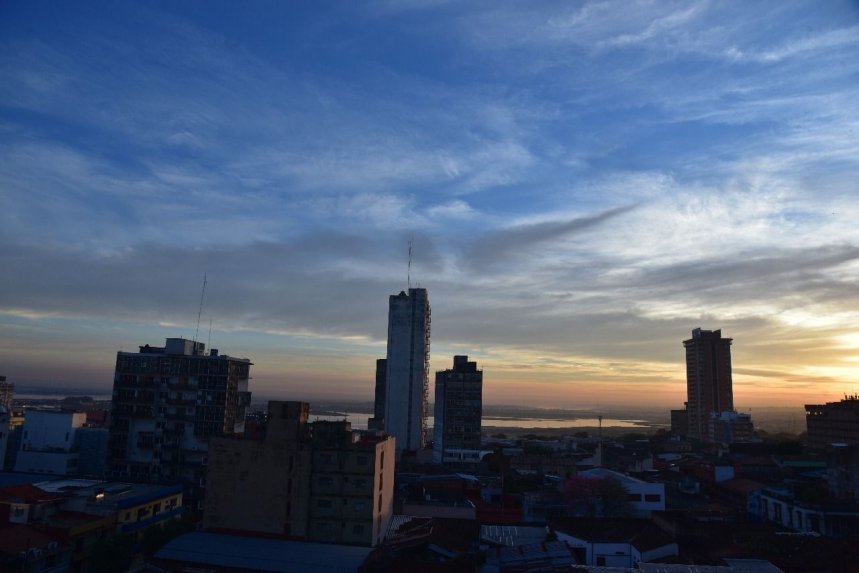 Lunes cálido a caluroso y húmedo, anuncia Meteorología