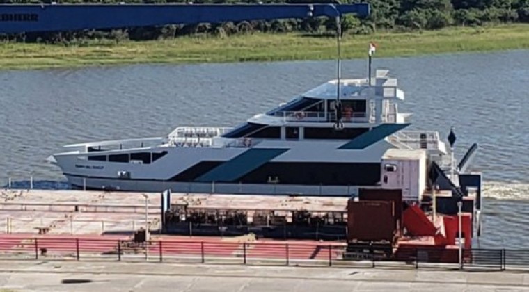 Ferry del Chaco realiza su primer viaje en forma experimental de Asunción a Villa Hayes