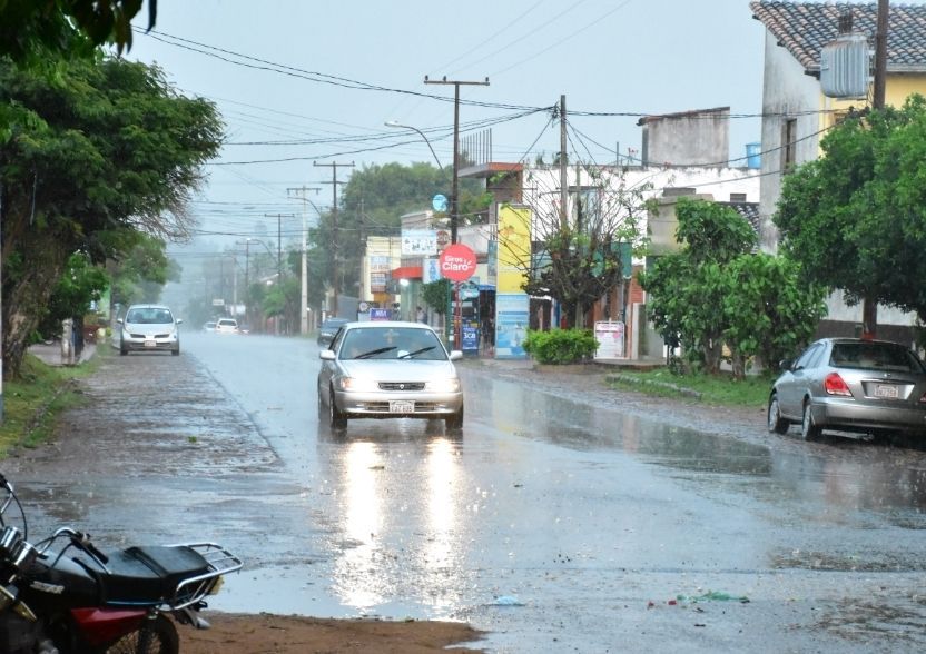 Jueves fresco y con lluvias dispersas, anuncia Meteorología