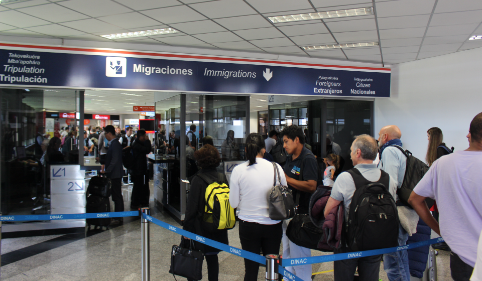 Salud monitorea aeropuertos y fronteras a pasajeros que hayan viajado o hecho conexiones con China