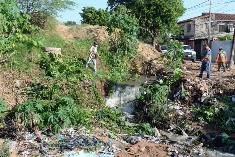 Asunción: Más de 26.000 kilos de basura fueron recogidas de casas abandonadas en la última semana