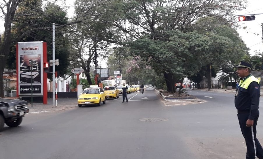 PMT garantiza libre tránsito ante manifestación de cuidacoches