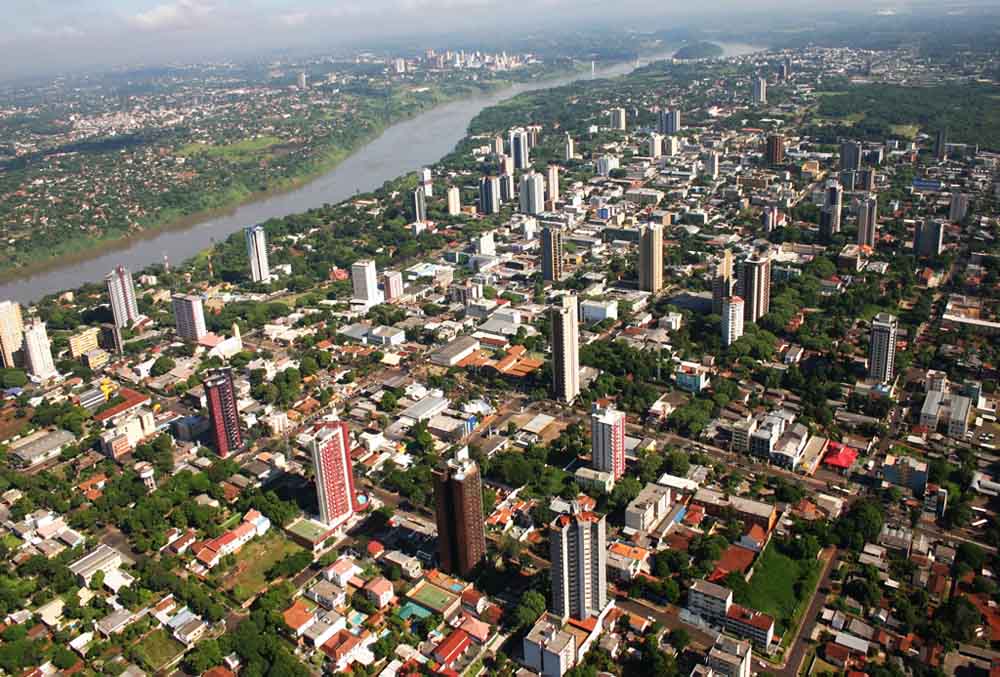 Ejecutivo garantiza asistencia a paraguayos varados en Foz de Yguazú