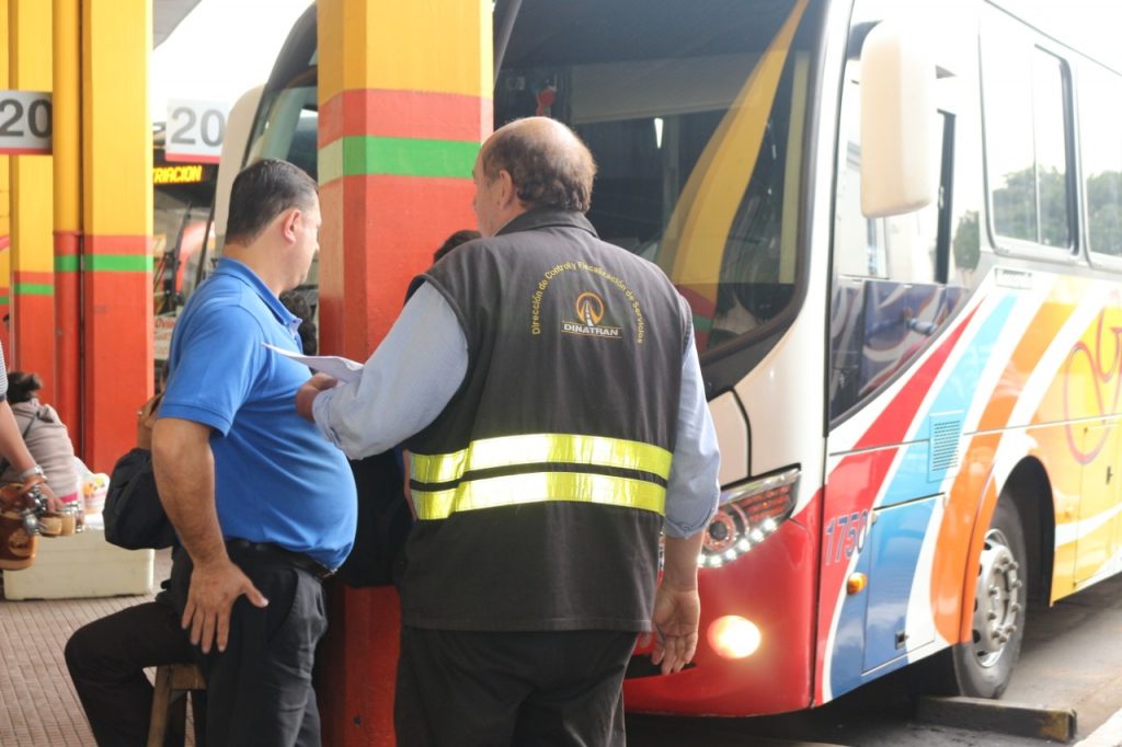 DINATRAN amplía suspensión del servicio de transporte de pasajeros al interior