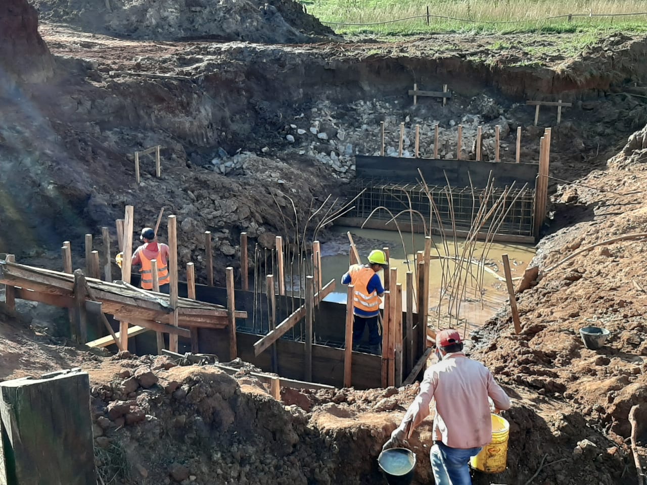 Economista sugiere aprovechar experiencia de repatriados para impulsar proyectos y empleos
