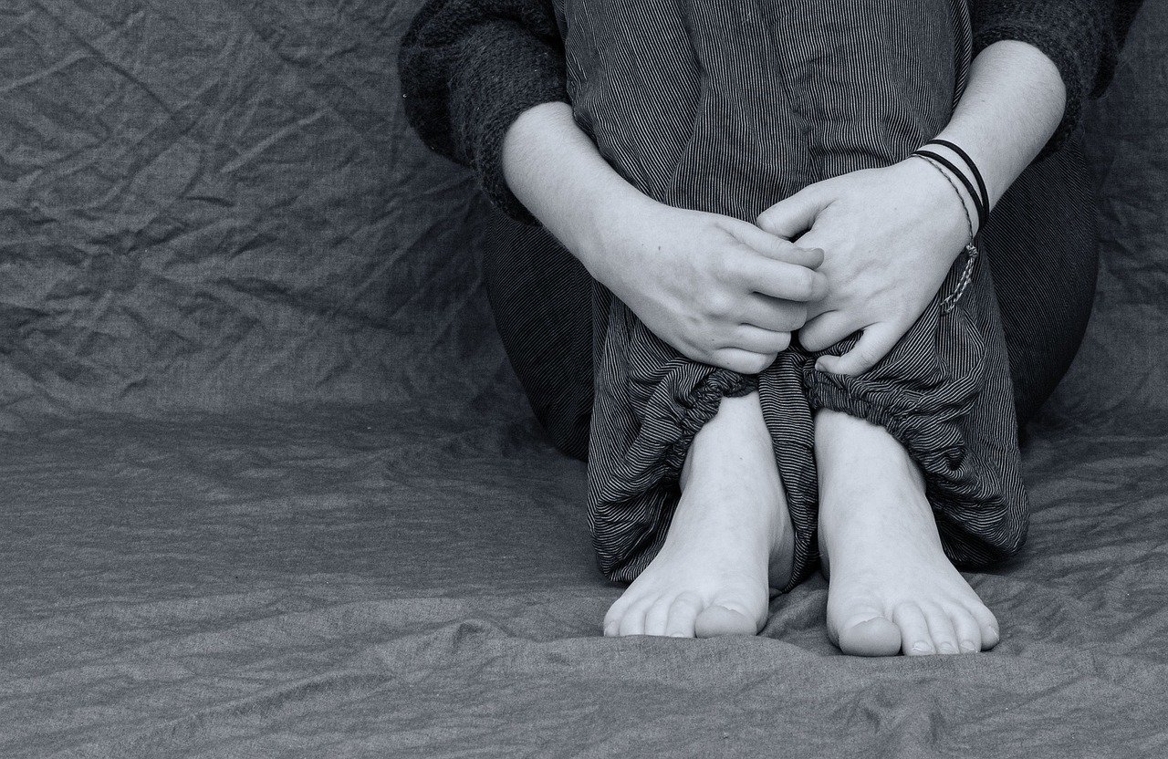Ejecutivo promulga ley que crea registro nacional de agresores sexuales y un banco genético