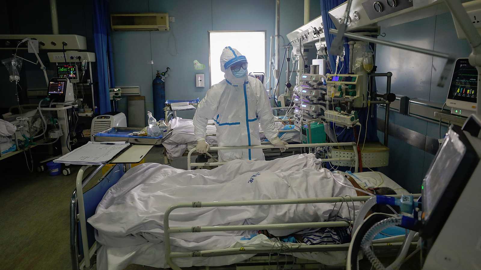 Gremio de Médicos ruega a la población cumplimiento de medidas sanitarias ante aumento de contagios