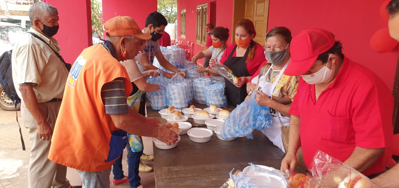 Ollas populares en festejo del aniversario 133 del Partido Colorado