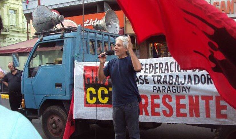 Política del Gobierno para enfrentar la pandemia no favorece a trabajadores, sostienen