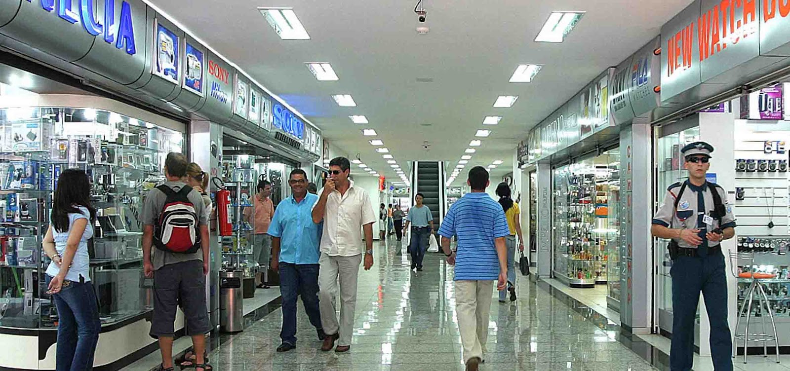 Tributación oficializa reducciones de impuestos para comercio de frontera