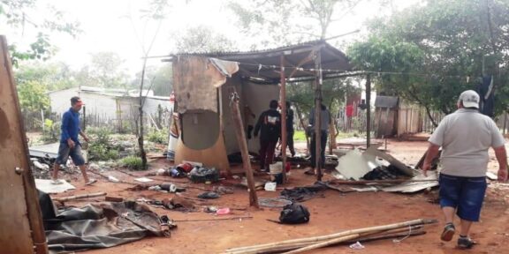 Desalojo en Luque