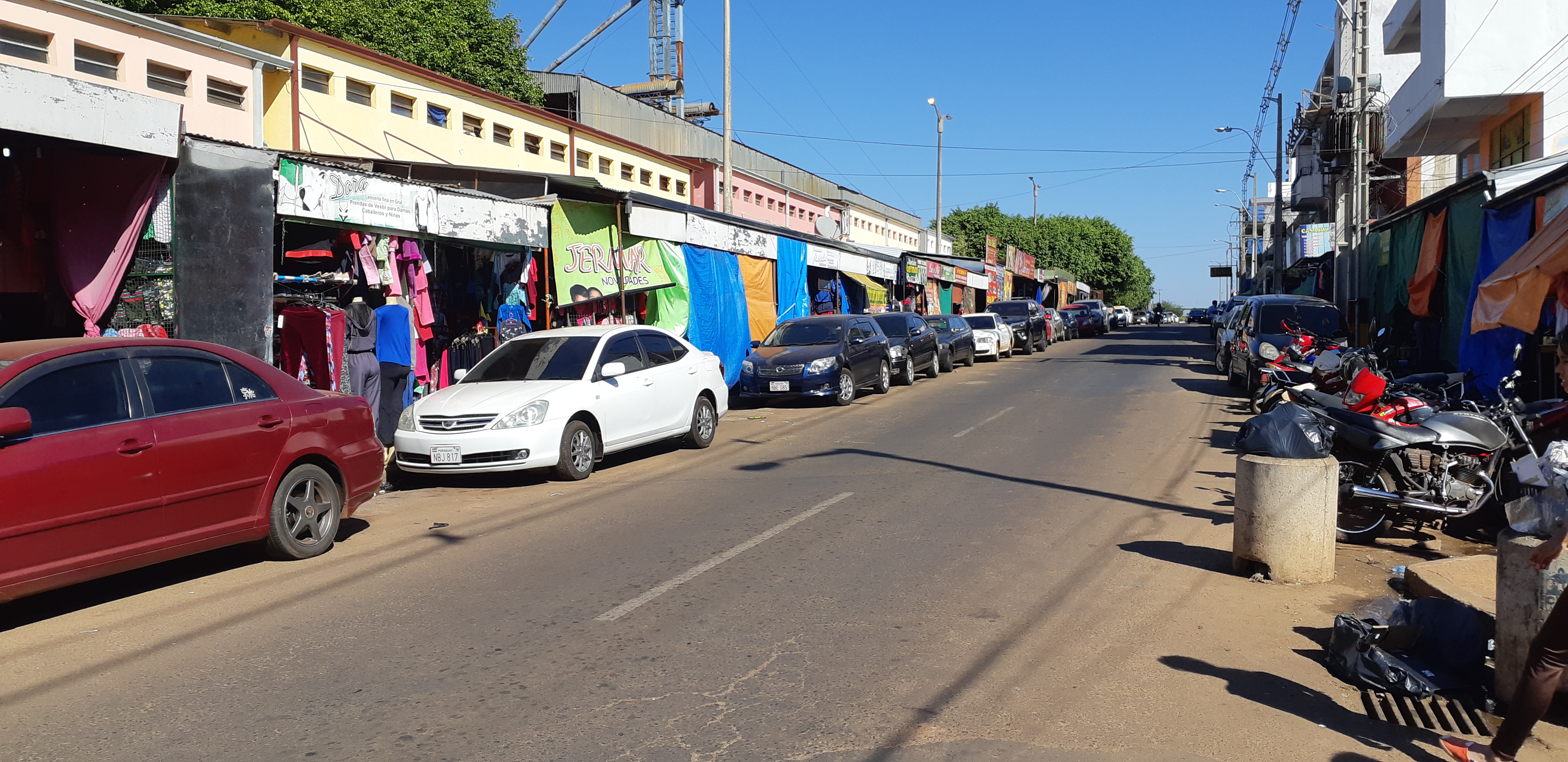 Comerciantes de Encarnación están preocupados por la indefinición de pago de subsidios
