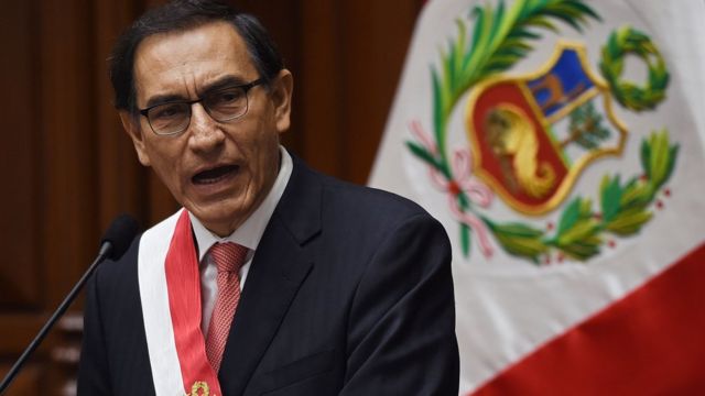 Congreso peruano destituyó al presidente Martín Vizcarra