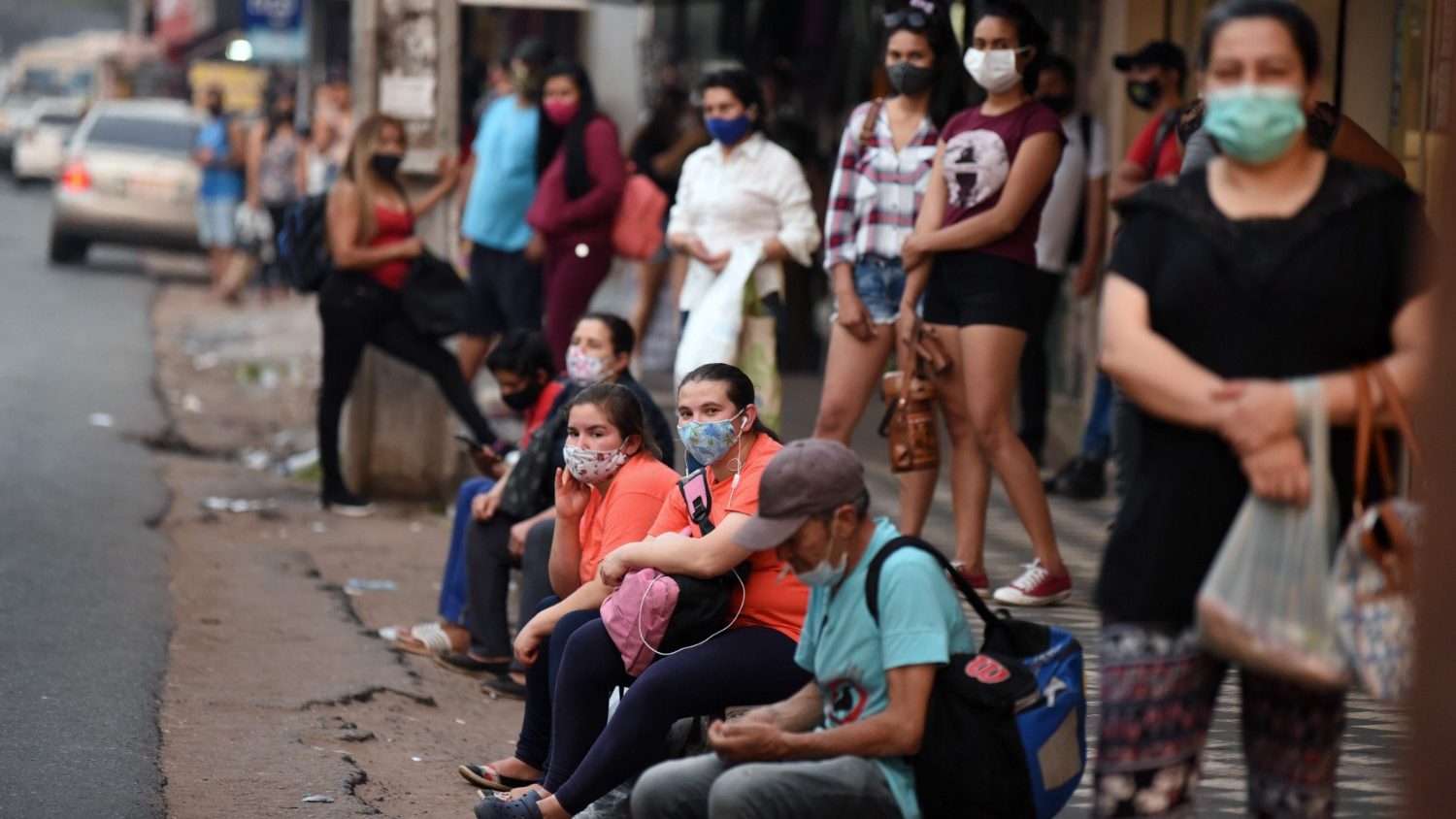 Preocupa repunte de casos de COVID-19 en la última semana en Asunción y Central