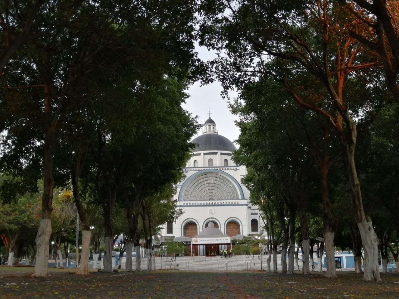 Inusitada festividad silenciosa por la Virgen de Caacupé