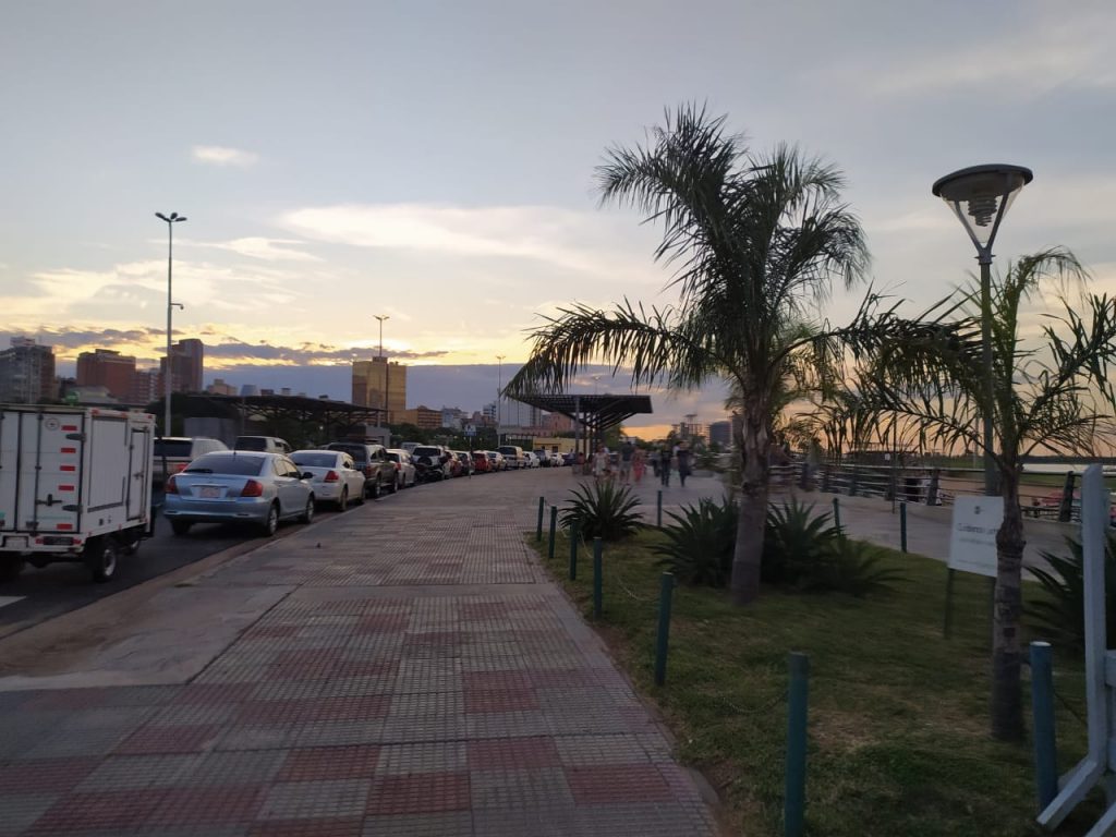 Lunes cálido y húmedo, prevé Meteorología