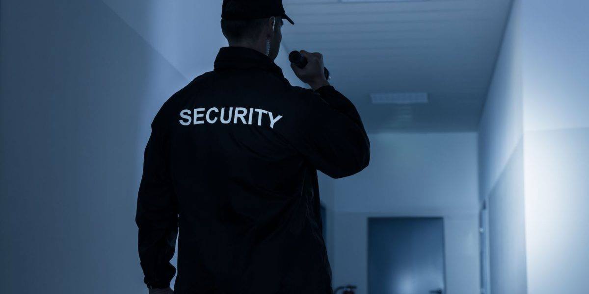 Sindicato afirma que formación y capacitación de guardias de seguridad “se degeneró” cuando pasaron a manos de empresas privadas
