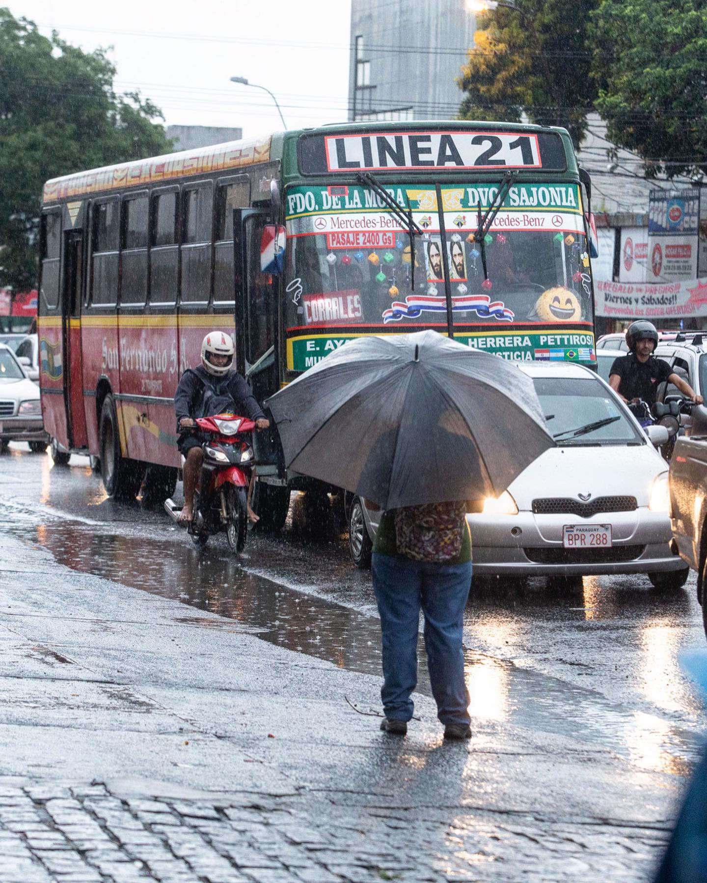 Lunes caluroso y con probabilidad de lluvias