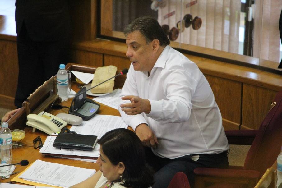 Ley de Vacunas: Supuesta “confidencialidad” e indemnidad, principales cuestionamientos del Frente Guasu