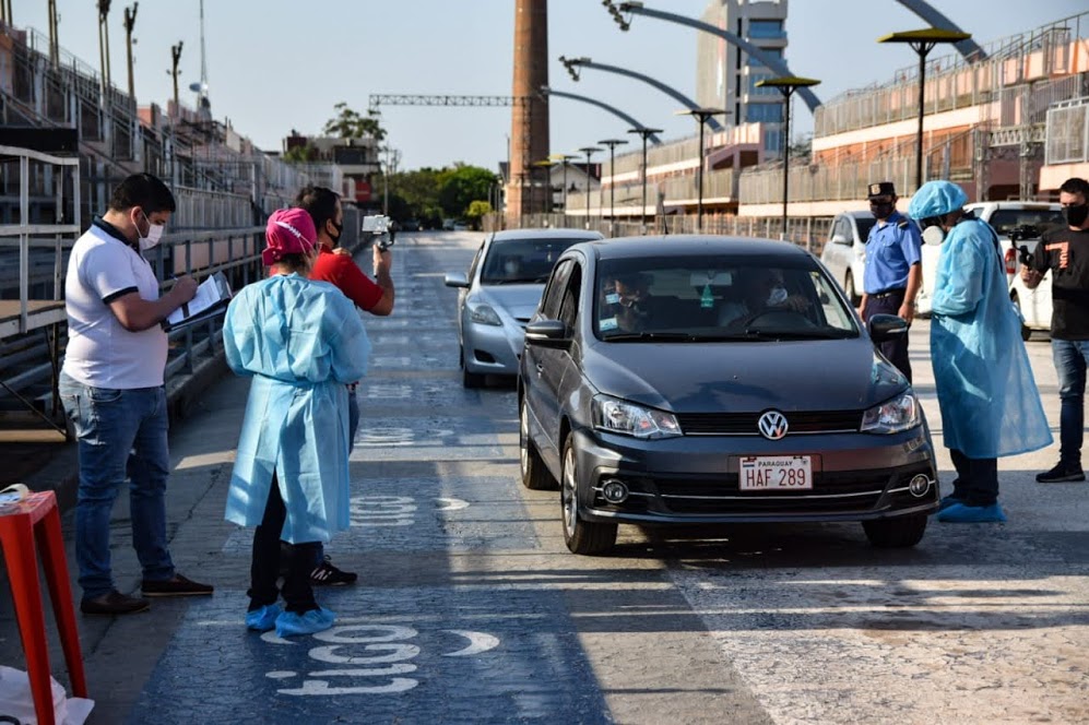 Encarnación se queda sin puesto de “auto hisopado” para Covid-19 por decisión de la comuna