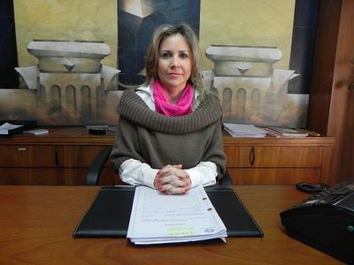 Viceministra de la Mujer renuncia al cargo