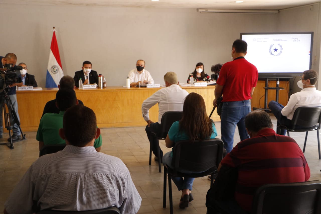 Reunión entre sindicalistas docentes y MEC: Analizarán propuesta de declaración de emergencia educativa a nivel nacional