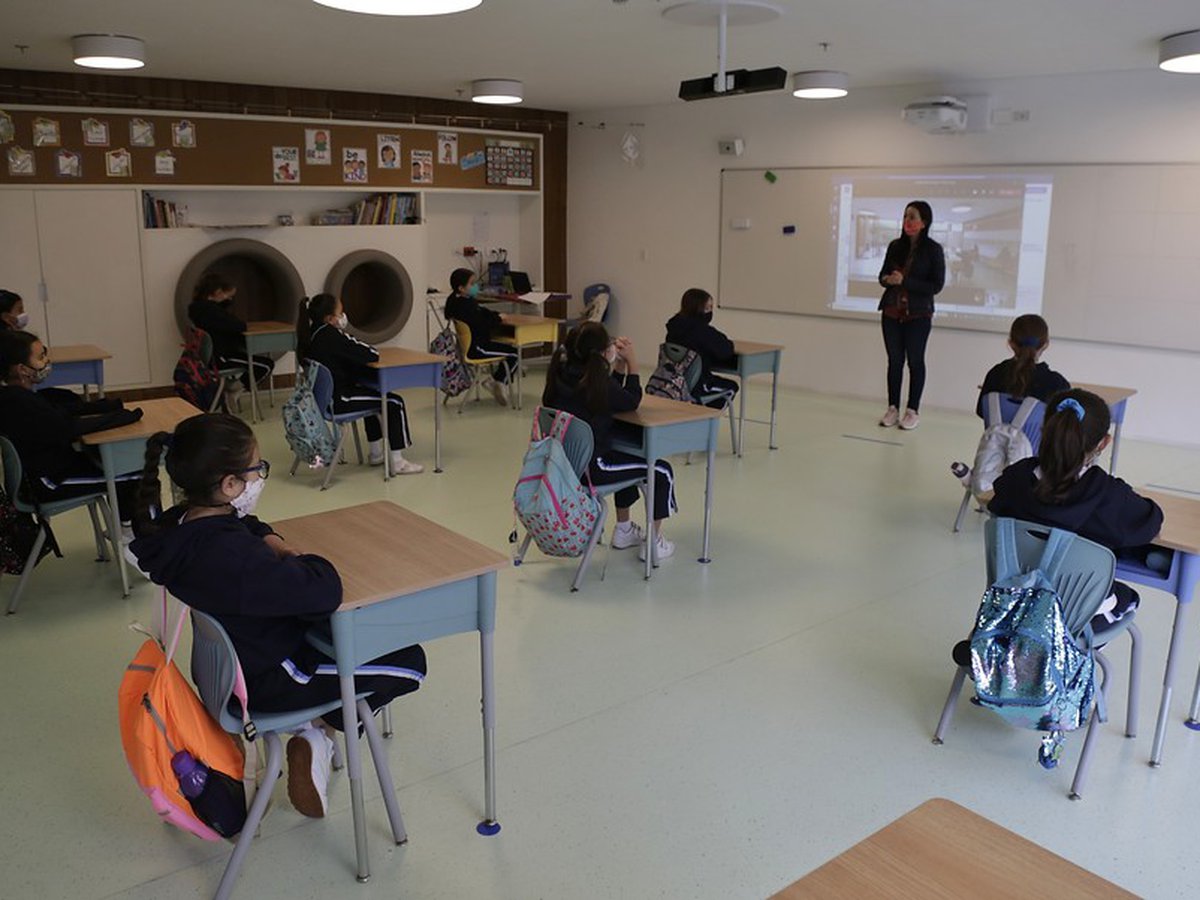 Gremios docentes piden campaña de refacción y conectividad en escuelas para no tener “otro año perdido”