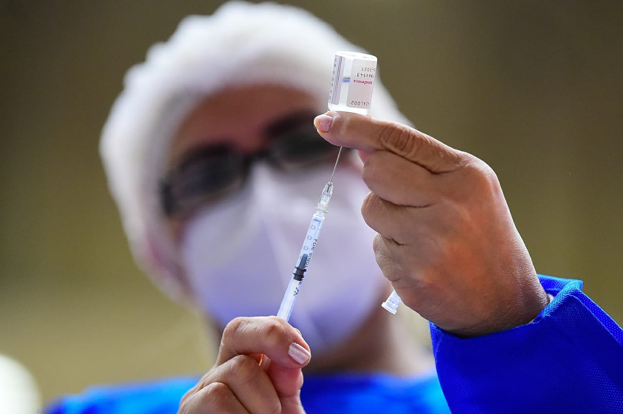 Salud reporta inconvenientes para aplicar segundas dosis anti-COVID