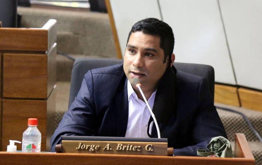 Diputado Brítez niega intención de presentar proyecto de “legalizar el robo”